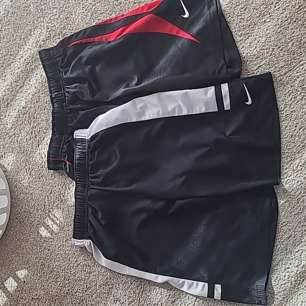 Nike Men's Size M Athletic Shorts